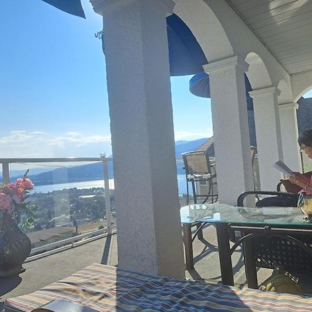 Lakeview House With 4 Rooms Kelowna Near Downtown & Knox Moutain Екстер'єр фото