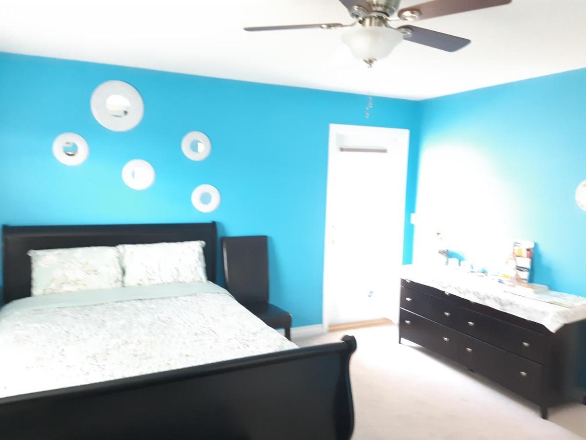 Lakeview House With 4 Rooms Kelowna Near Downtown & Knox Moutain Екстер'єр фото