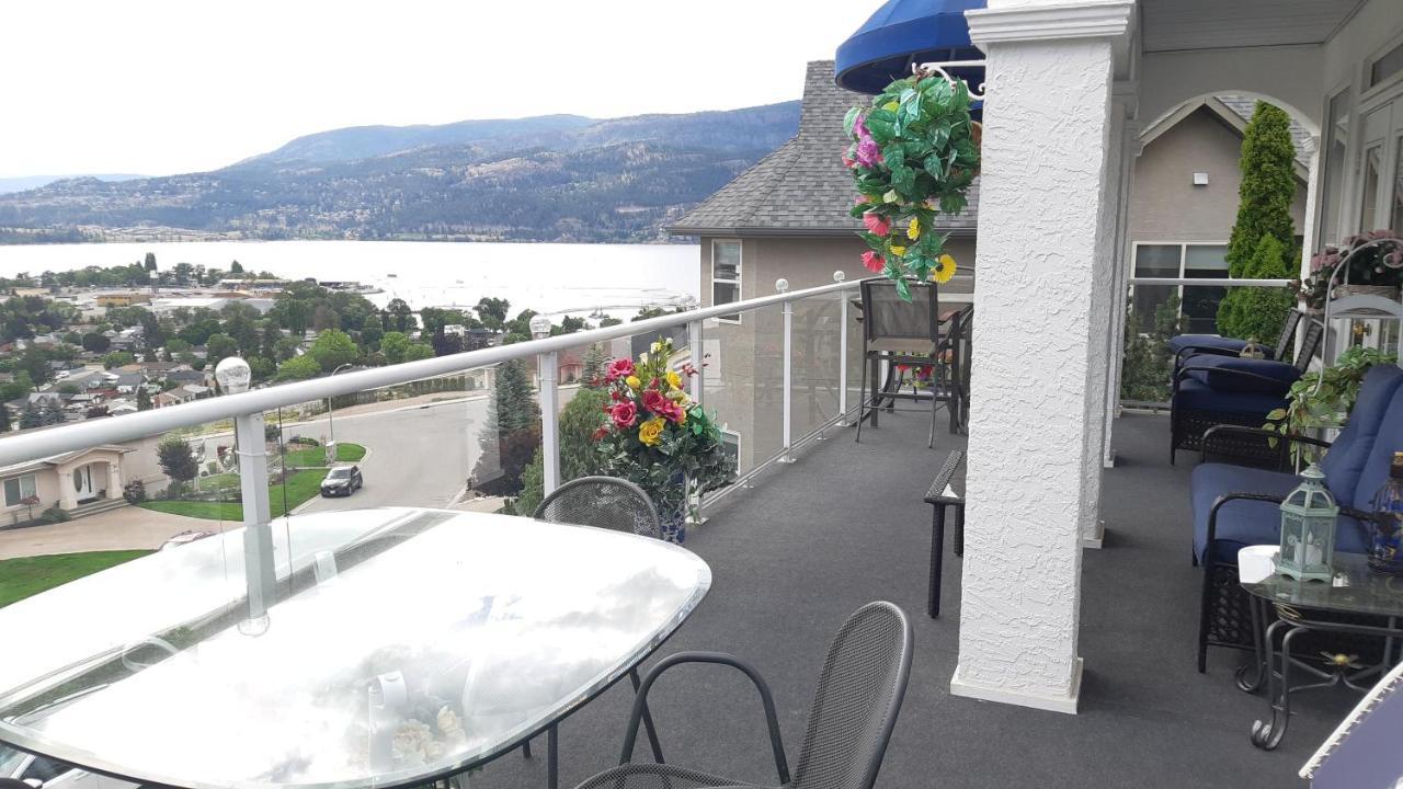 Lakeview House With 4 Rooms Kelowna Near Downtown & Knox Moutain Екстер'єр фото